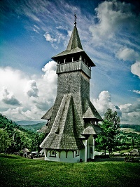 Mănăstirile Bârsana și Săpânța-Peri – simbolul veșniciei maramureșene