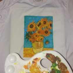 Reproducere pe tricou a tabloului "Floarea soarelui", Van Gogh